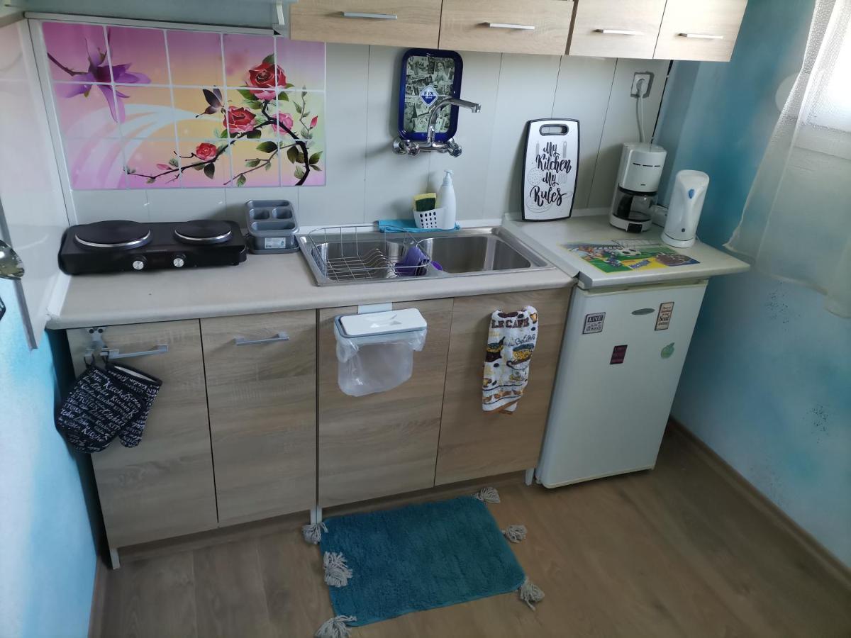 Apartament Frasta'S Rose Plaka  Zewnętrze zdjęcie