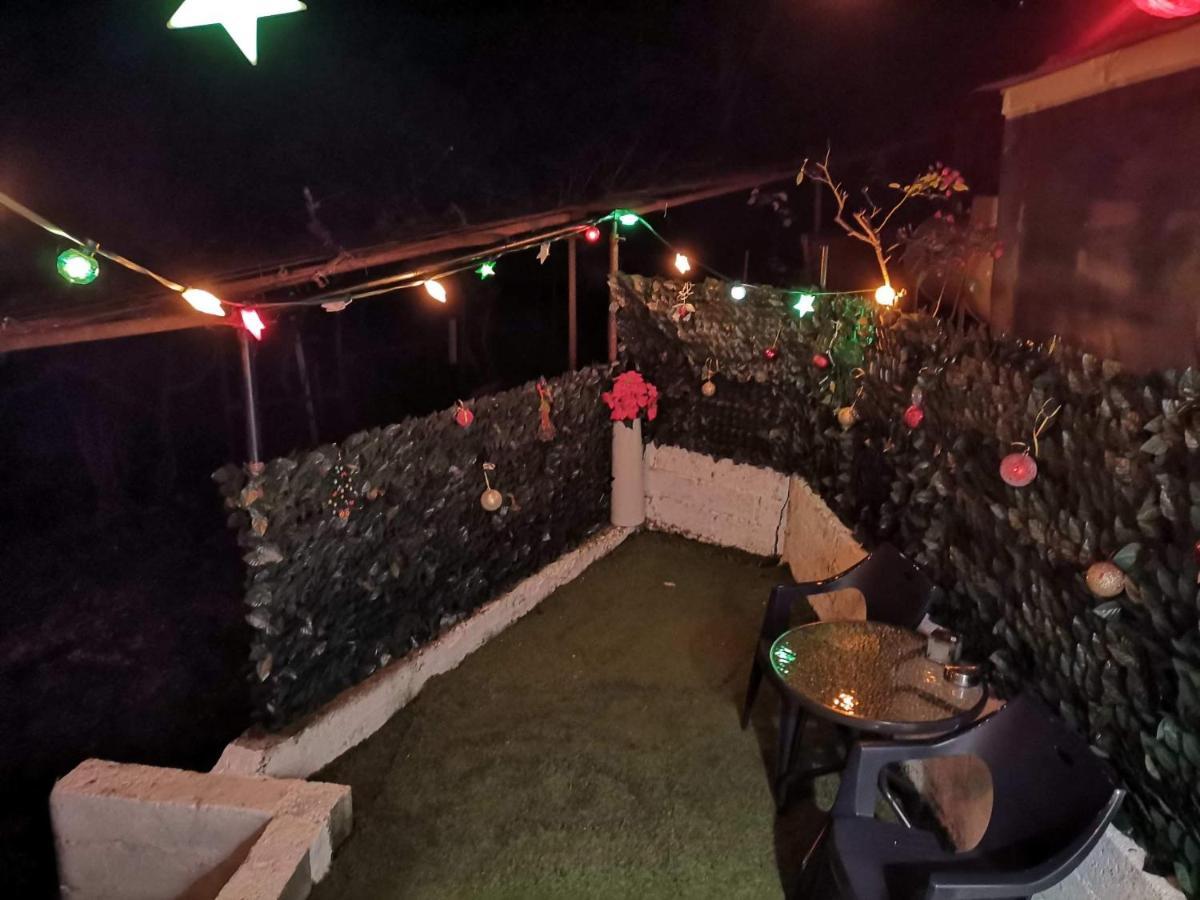 Apartament Frasta'S Rose Plaka  Zewnętrze zdjęcie
